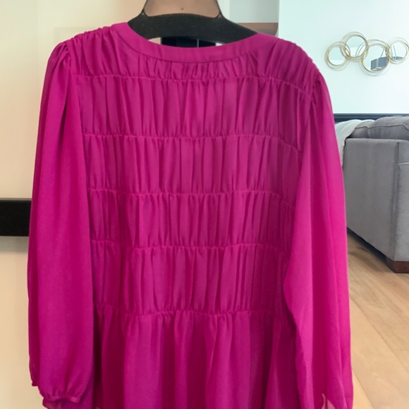 Trina Turk Blouse Large - Picture 3 of 3